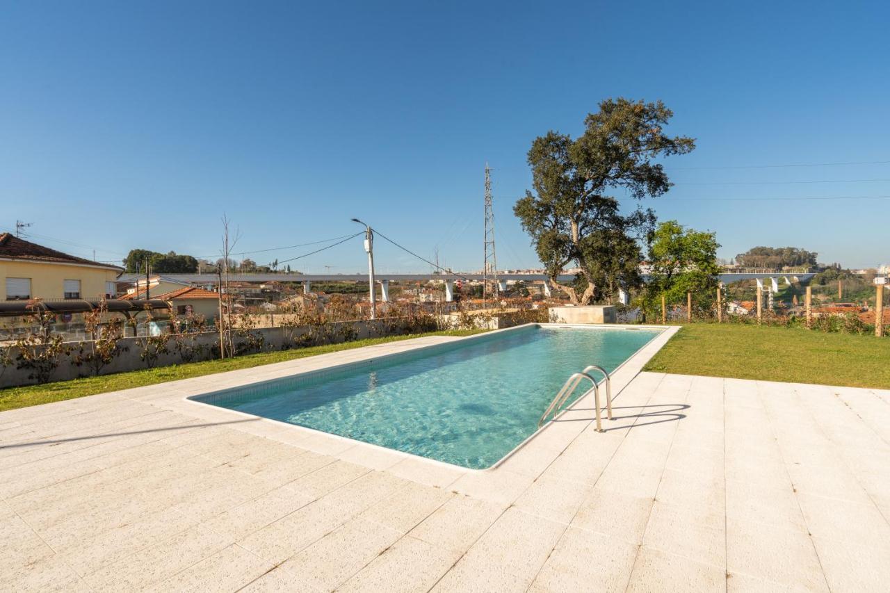 Host Wise - Luxurious Impressive Apartment - Balcony And Pool Vila Nova de Gaia Eksteriør billede